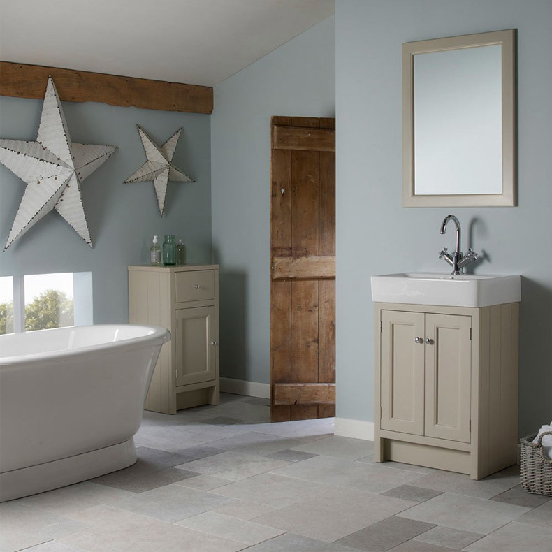 country-bathroom-furniture