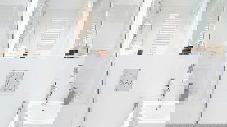 Tiny Bathroom Colour Ideas