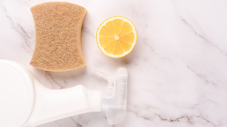 Clean a Mirror with Lemon