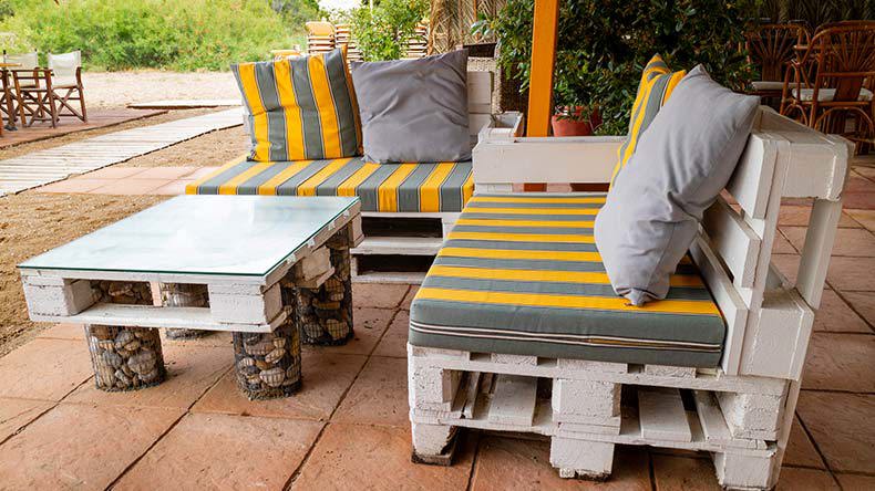 pallet sofa